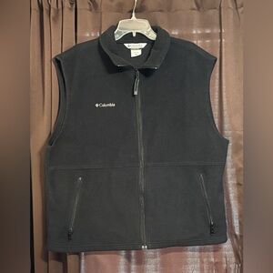 Columbia Men's Black Fleece Vest